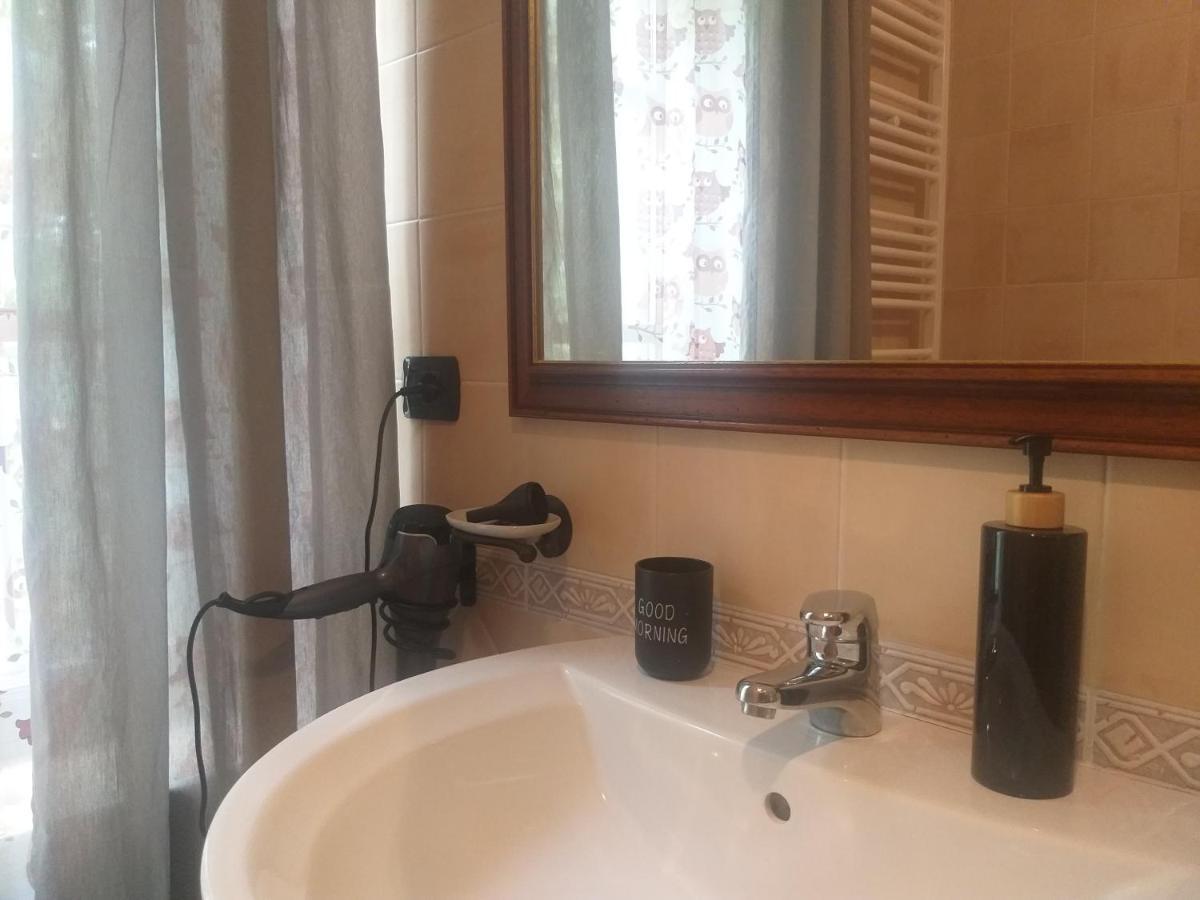 Mosci'S Bed & Beer Bed & Breakfast San Damiano d'Asti Bagian luar foto